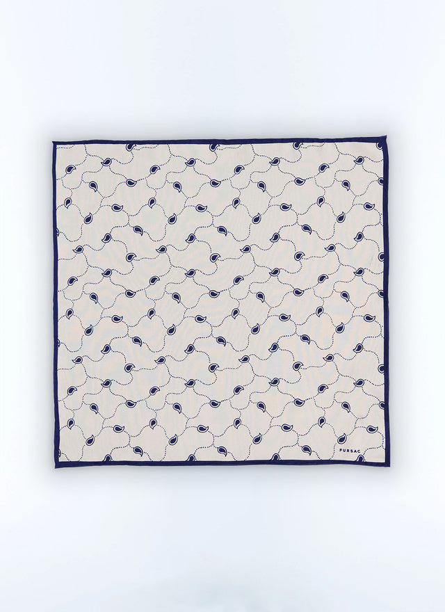 Silk pocket square with print