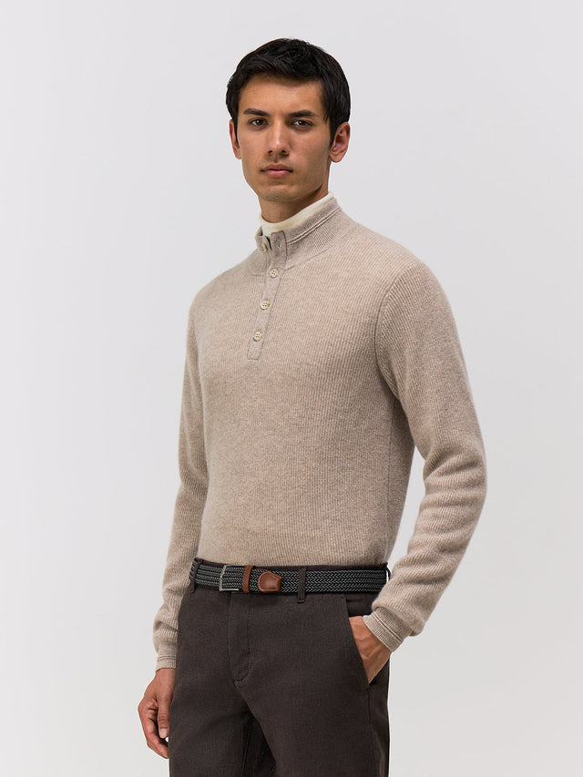 Pull col boutonné en cachemire beige