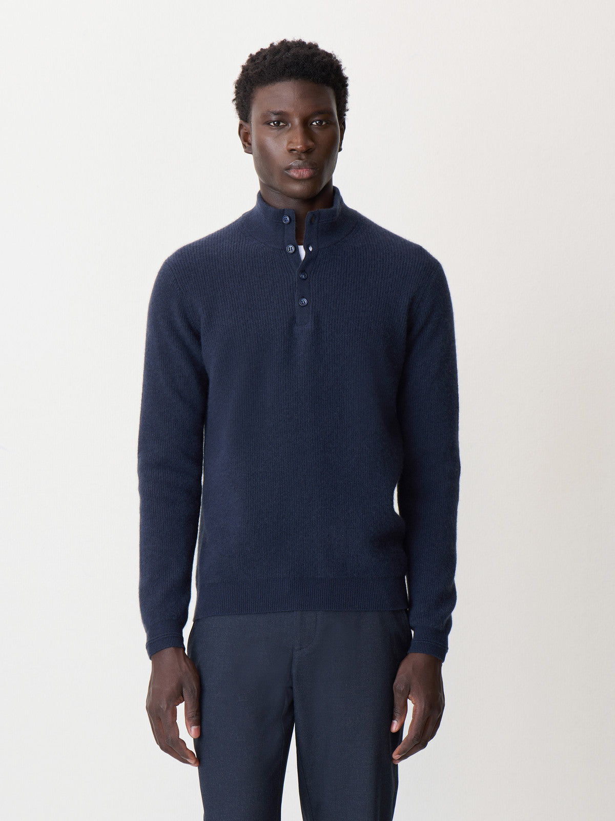 Pull Col Boutonn En Cachemire Bleu Indigo