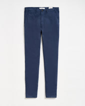 Slim Chino Pant