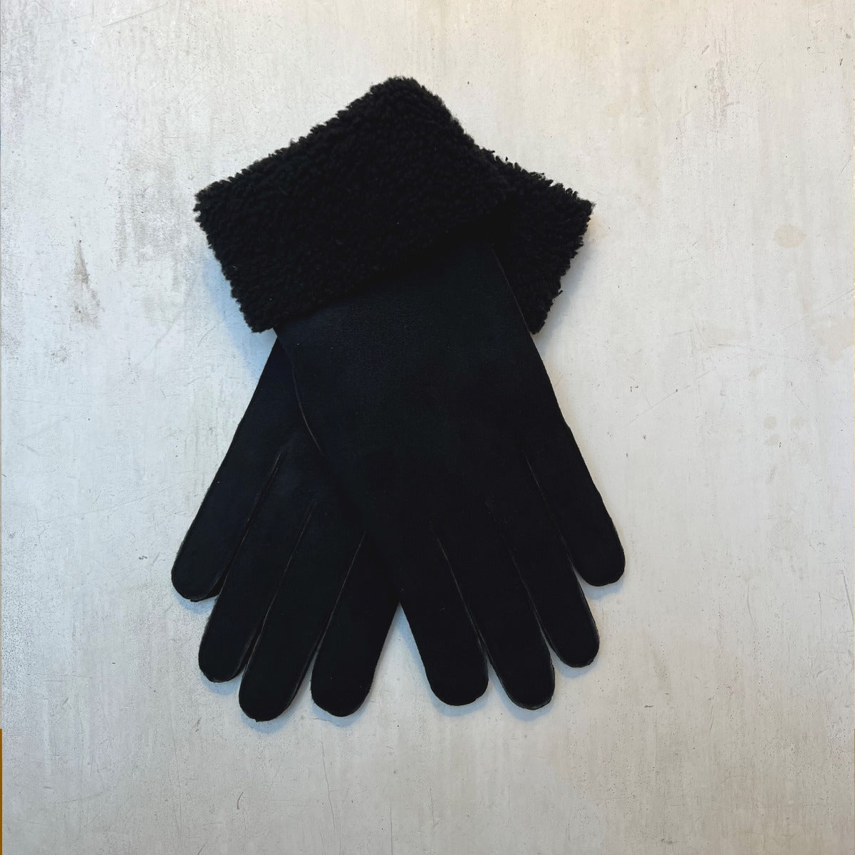 Soft Sheepskin Gloves In