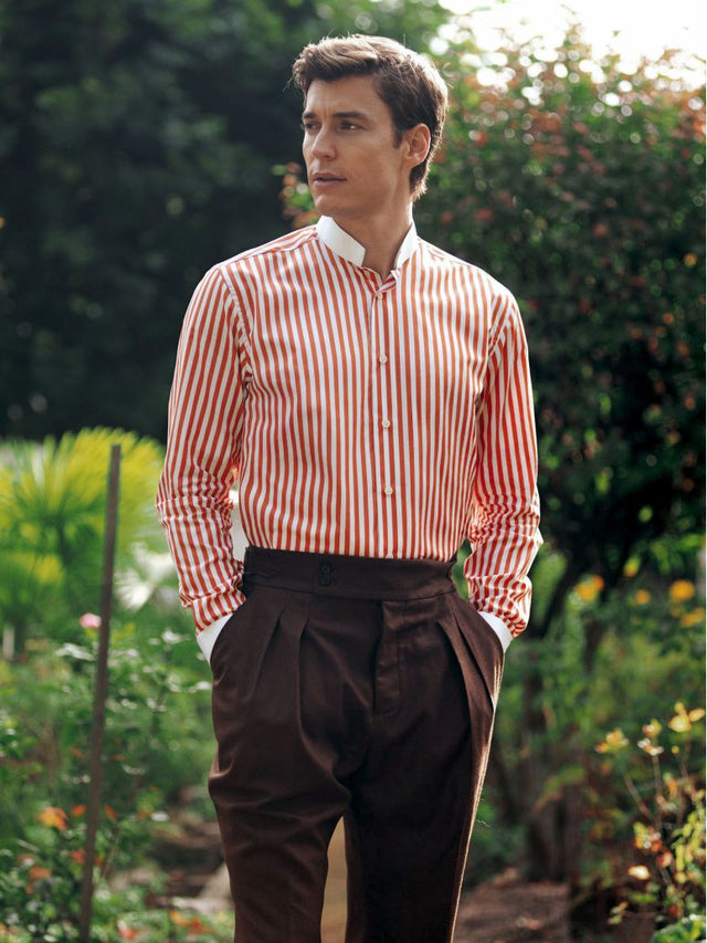 Shirt reverse collar with orange stripes