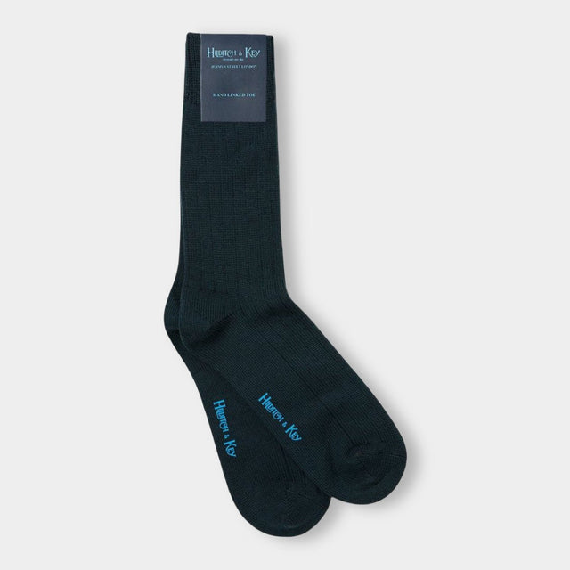 Short Dark Green Heavy Wool Sport Socks
