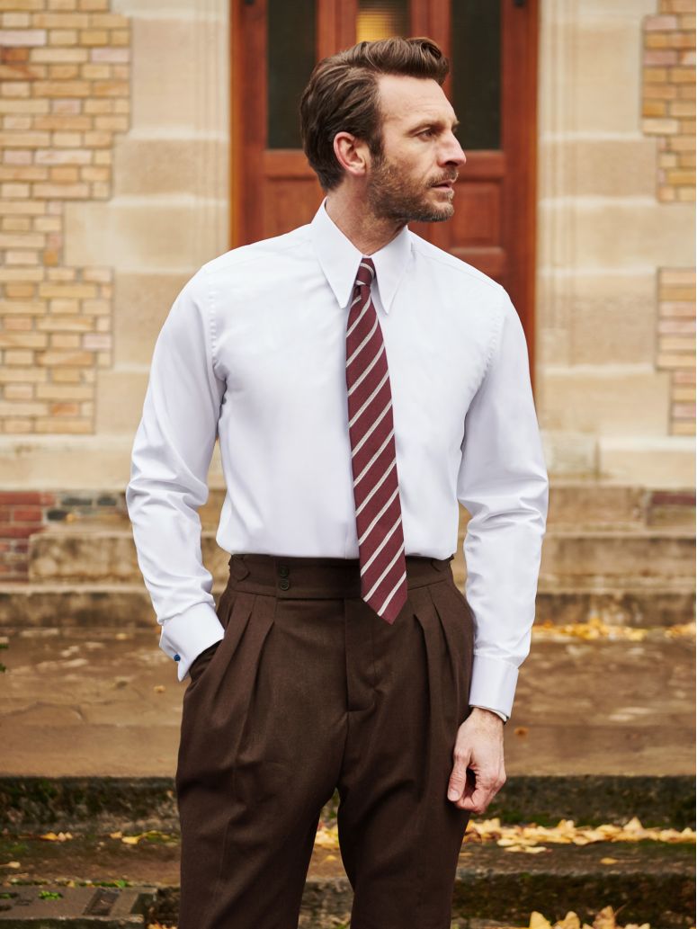 Spearpoint Collar Shirt In Poplin