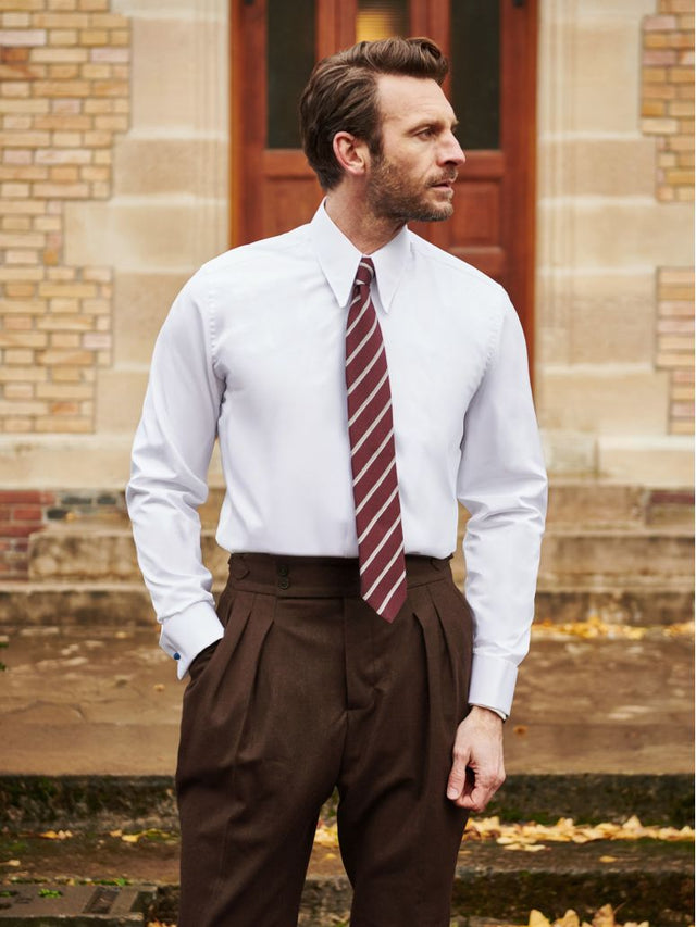 Spearpoint collar shirt in white poplin