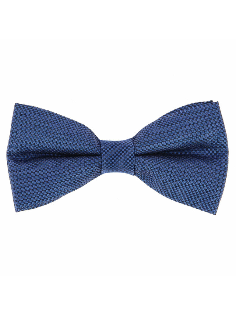 Semi Plain Bow Tie In Silk