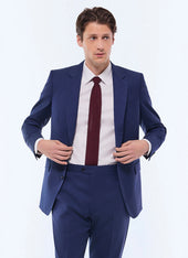 Fitted herringbone wool suit