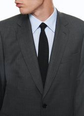 End-on-end virgin wool large suit