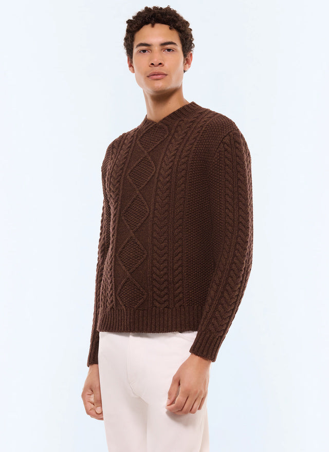 Wool cable knit round neck sweater