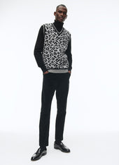 Wool Sleeveless V Collar Sweater