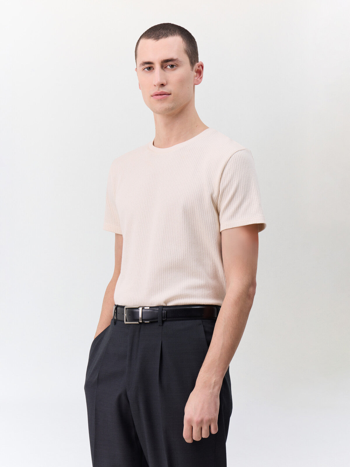 Tee Shirt Col Rond Slim En Maille Beige