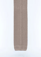 Knitted silk tie