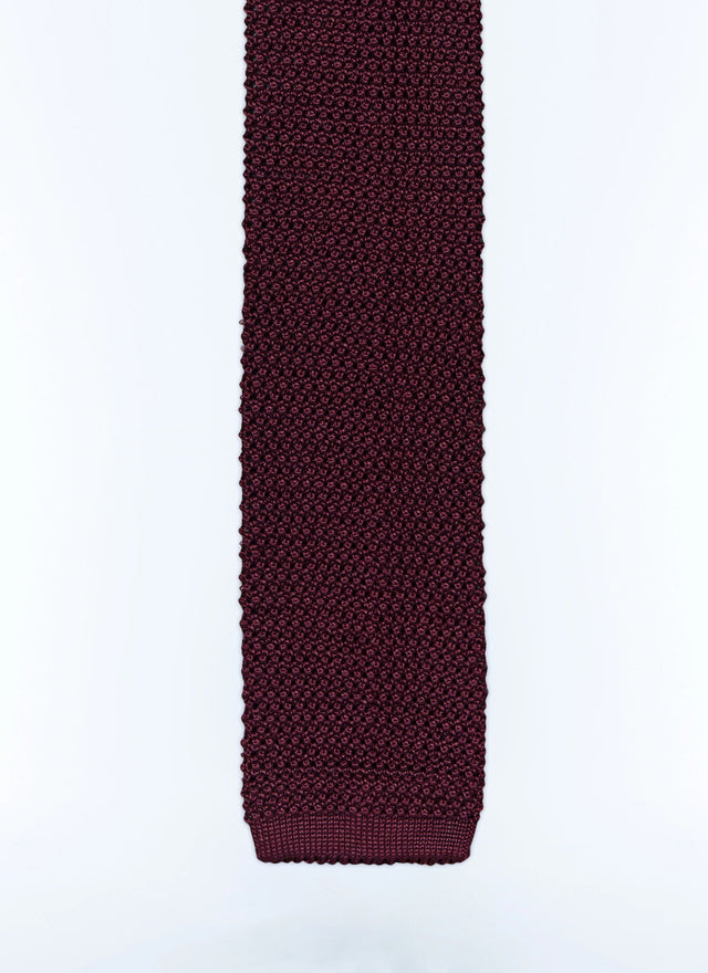 Knitted silk tie