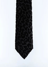 Cotton tie with geometric pattern