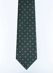 Silk tie with floral pattern