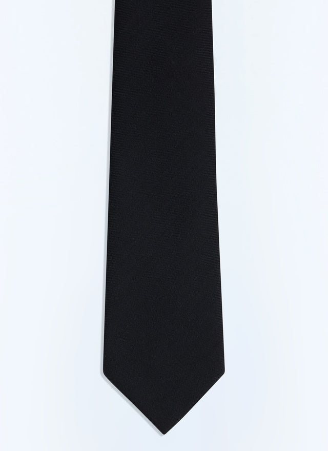 Silk tie with plain herringbone
