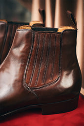 Nicolae S Boots