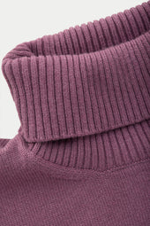 Crown Cashmere Knitted Long Sleeve Turtleneck Rudbeckia