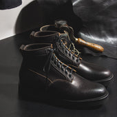 Scout Boot - Black Waxed Flesh