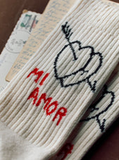 the "mi amor" sock