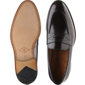 Wildsmith Model 98 mens loafers in burgundy polished (second)