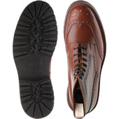 Wildsmith Wildsmith Stow LW mens rubber-soled brogue boots in marron antique