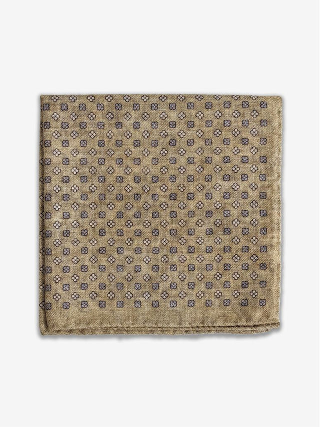 Beige wool suit pocket square with small patterns