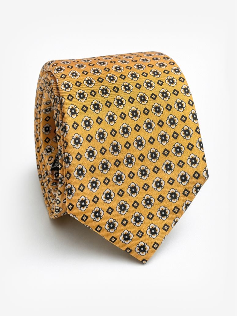 Silk Tie With Retro Patterns